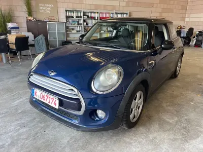 Gebraucht Mini Cooper 136 PS (100 kW) 2014 Blau Kleinwagen