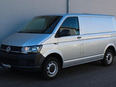 Gebraucht VW Transporter 102 PS (75 kW) 2017 Silber Van