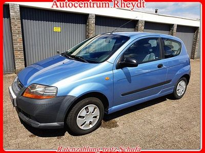 Second-hand Chevrolet Kalos 72 CP (52 kW) 2005 Albastru Hatchback