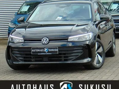Gebraucht VW Passat 150 PS (110 kW) 2024 Schwarz Kombi
