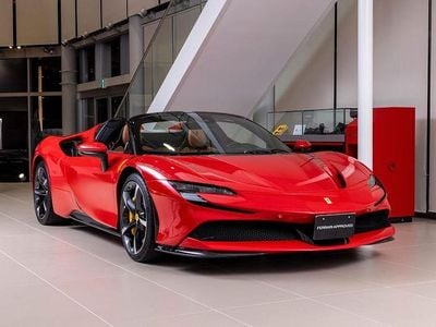 Gebraucht Ferrari SF90 999 PS (734 kW) 2024 Rot