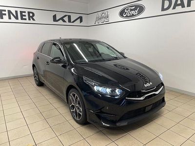 Black pearl m Neu 2025 Kia Ceed Kleinwagen | 29.890 € (Teuer)