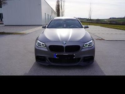 Grau Gebraucht 2014 BMW M550 Performance Limousine | 17.990 € (Fairer Preis)