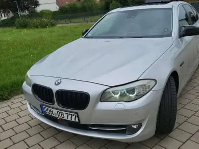 Gebraucht BMW 530 258 PS (189 kW) 2011 Limousine