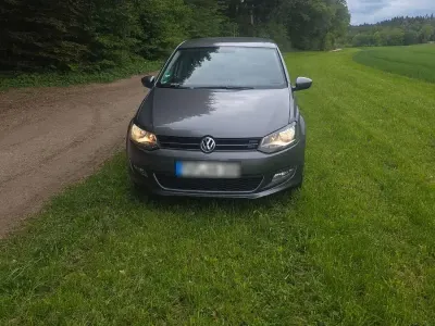 Gebraucht VW Polo Life 90 PS (66 kW) 2013 Grau Kleinwagen