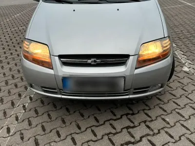 Gebraucht Chevrolet Kalos SX 94 PS (69 kW) 2006 Grau Kleinwagen