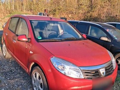 Second-hand Dacia Sandero 90 CP (66 kW) 2008 Roșu Hatchback