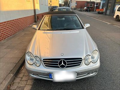 Usata Mercedes CLK320 218 CV (160 kW) 2003 Argento Cabrio