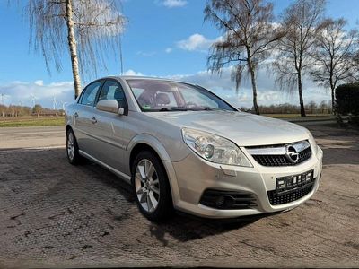 Usata Opel Vectra 155 CV (114 kW) 2005 Argento Berlina