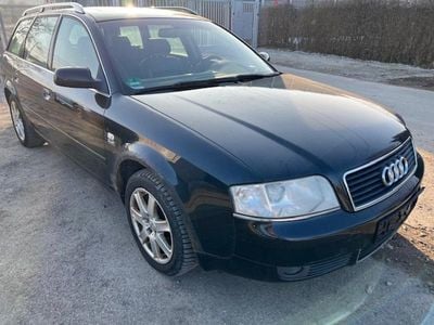 Gebraucht Audi A6 163 PS (119 kW) 2004 Schwarz Kombi