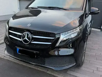 Gebraucht Mercedes V250 Edition 190 PS (139 kW) 2023 Schwarz Van / Kleinbus