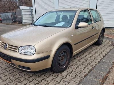 Gebraucht VW Golf IV 75 PS (55 kW) 2002 Gold Limousine
