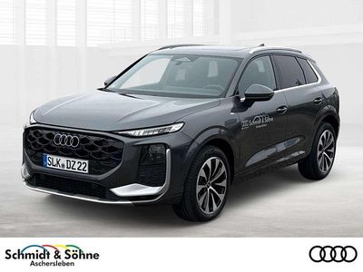 Gebraucht Audi Q3 Ambiente 150 PS (110 kW) 2026 Grau metallic SUV