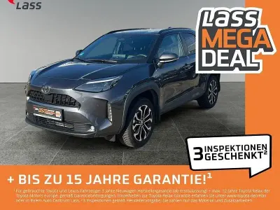 Gebraucht Toyota Yaris Cross 131 PS (96 kW) 2025 Grau SUV