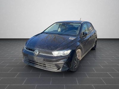 Deep black perleffekt (metallic) Gebraucht 2025 VW Polo Limousine | 18.900 € (Guter Preis)