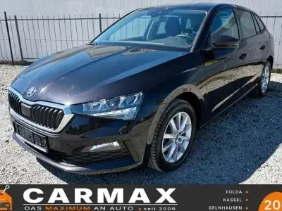 Begagnad Skoda Scala Ambition 116 HK (85 kW) 2020 Svart Halvkombi