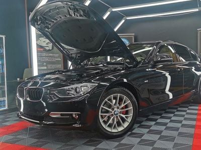 Second-hand BMW 318 Sport Line 143 CP (105 kW) 2012 Negru Berlinǎ