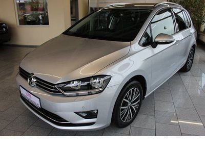 Gebraucht VW Golf Sportsvan Allstar 110 PS (80 kW) 2016 Silber metallic Van / Kleinbus