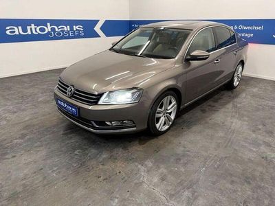 Gebraucht VW Passat Highline 170 PS (125 kW) 2011 Gold Limousine