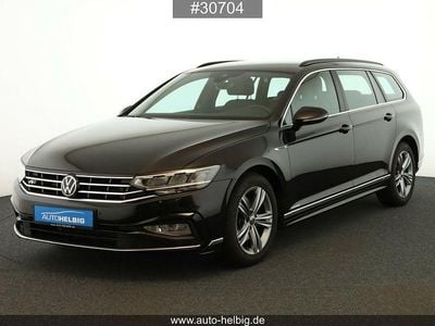 Second-hand VW Passat R-line 150 CP (110 kW) 2023 Negru Break