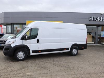 Weiß Gebraucht 2022 Opel Movano Selection Van | 28.990 € (Teuer)
