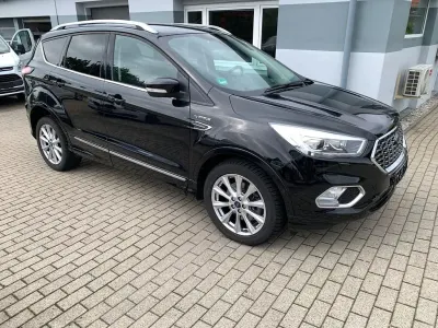Gebraucht Ford Kuga Vignale 179 PS (131 kW) 2019 Shadow black SUV