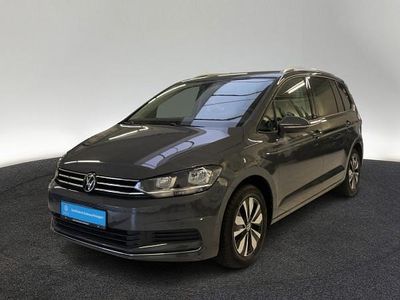 Grau (b0 delfingrau metallic) Gebraucht 2024 VW Touran Move Van / Kleinbus | 35.334 € (Fairer Preis)