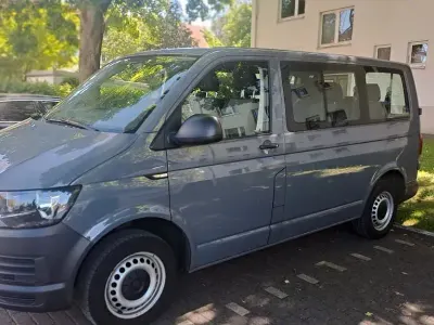 Gebraucht VW T6 102 PS (75 kW) 2019 Grau Van
