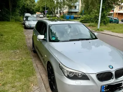 Gebraucht BMW 520 Luxury Line 213 PS (156 kW) 2008 Grau Kombi
