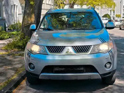 Gebraucht Mitsubishi Outlander 170 PS (125 kW) 2008 Grau SUV