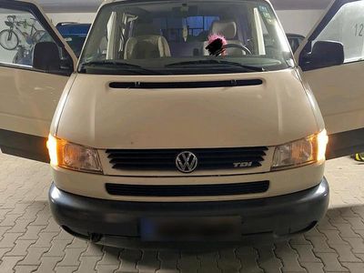 Second-hand VW T4 102 CP (75 kW) 1998 Alb Van