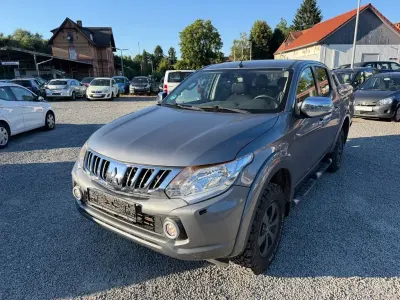 Gebraucht Mitsubishi L200 Plus 181 PS (133 kW) 2016 Grau Pickup