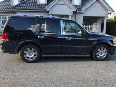 Lincoln Navigator