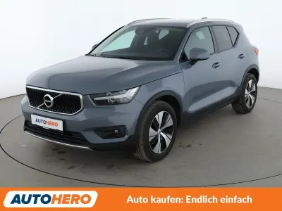 Gebraucht Volvo XC40 Momentum 163 PS (119 kW) 2021 Grau SUV