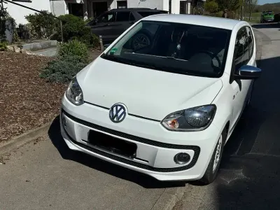 Gebraucht VW up! Edition 60 PS (44 kW) 2012 Weiß Kleinwagen