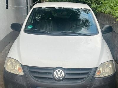 Gebraucht VW Fox 65 PS (47 kW) 2006 Weiß Kleinwagen