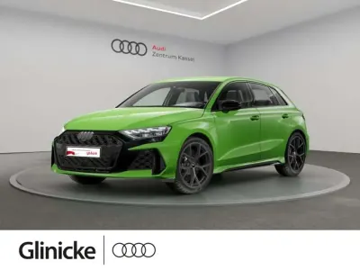 Neu Audi RS3 Sport 400 PS (294 kW) 2025 Kyalamigrün Limousine
