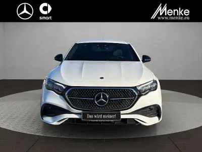 Gebraucht Mercedes E220 AMG 197 PS (144 kW) 2025 Unilack polarweiß uni Limousine