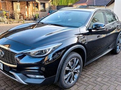 Gebraucht Infiniti QX30 Premium 170 PS (125 kW) 2016 Schwarz SUV