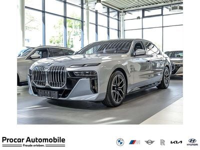 Neu BMW i7 M Sport 334 kW (455 PS) 2026 Grau Limousine