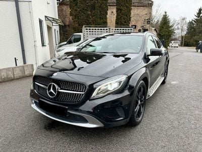 Gebraucht Mercedes GLA220 Sport 170 PS (125 kW) 2014 Schwarz SUV