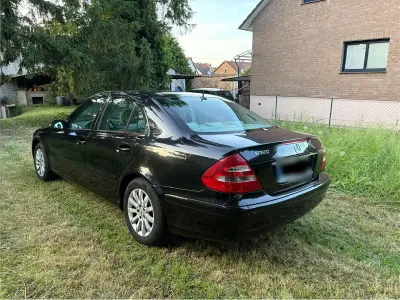 Gebraucht Mercedes E320 224 PS (164 kW) 2002 Schwarz Limousine
