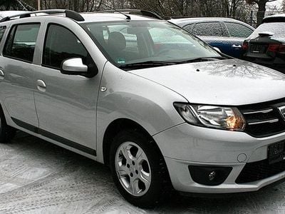 Silber Gebraucht 2013 Dacia Logan MCV Limousine | 5.990 € (Fairer Preis)