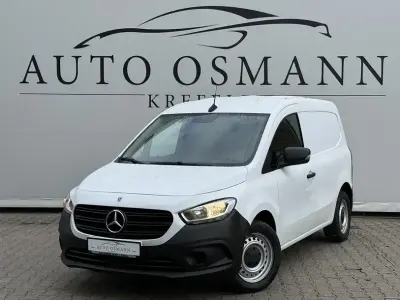 Używany Mercedes Citan 110 95 KM (69 kW) 2022 Biały Minivan