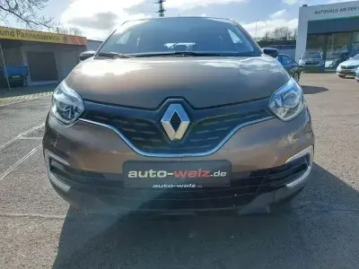 Occasion Renault Captur Life 90 ch (66 kW) 2017 Marron SUV