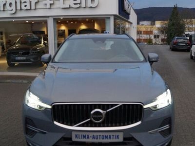 gebraucht Volvo XC60 B4 Benzin 2WD Core Aut./4xSitzh./Google/19"