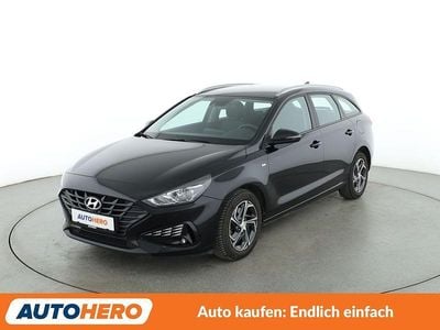 Schwarz Gebraucht 2022 Hyundai i30 Select Kombi | 15.080 € (Guter Preis)