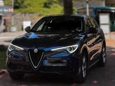 Gebraucht Alfa Romeo Stelvio 200 PS (147 kW) 2017 Blau SUV