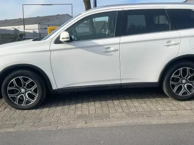 Brugt Mitsubishi Outlander 150 HK (110 kW) 2014 Hvid SUV
