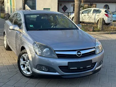 Gebraucht Opel Astra GTC Sport 200 PS (147 kW) 2006 Silber Coupé